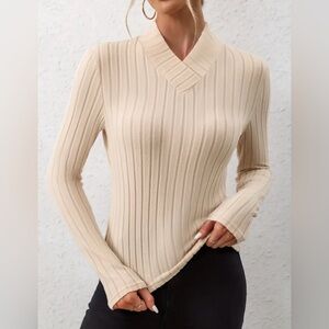 Women’s long sleeve top size medium new without tags